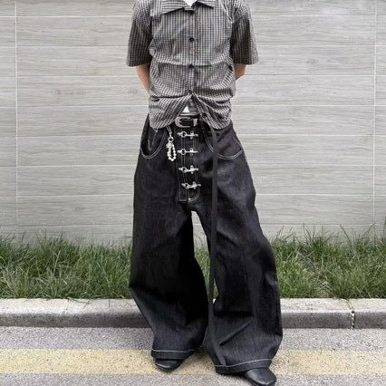 STREETWEAR