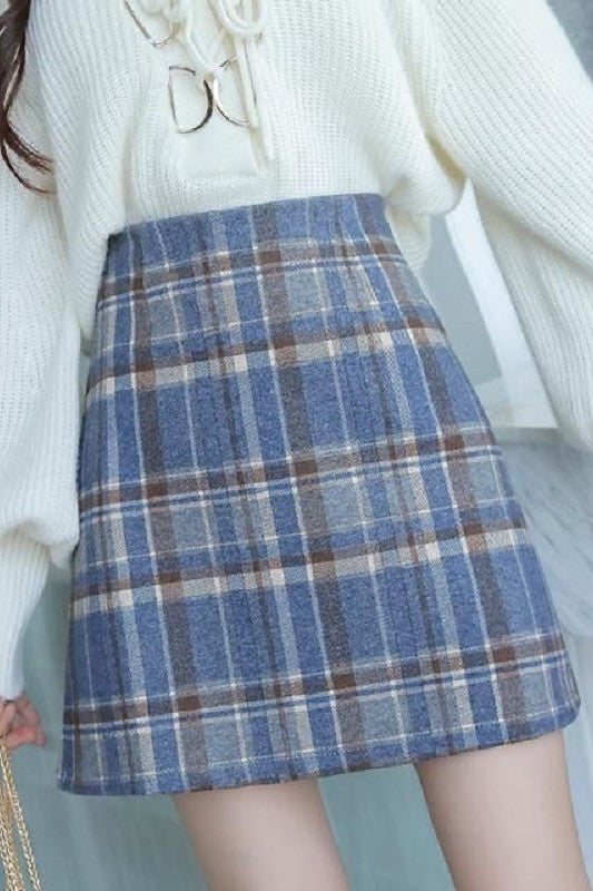 WOMEN'S CLOTHING