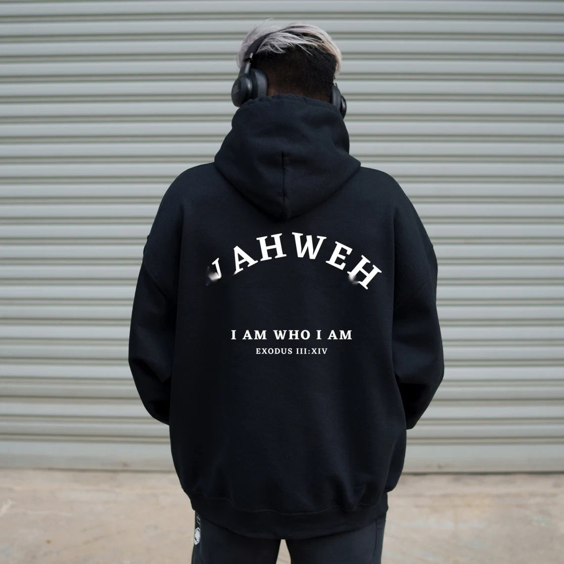 STREETWEAR