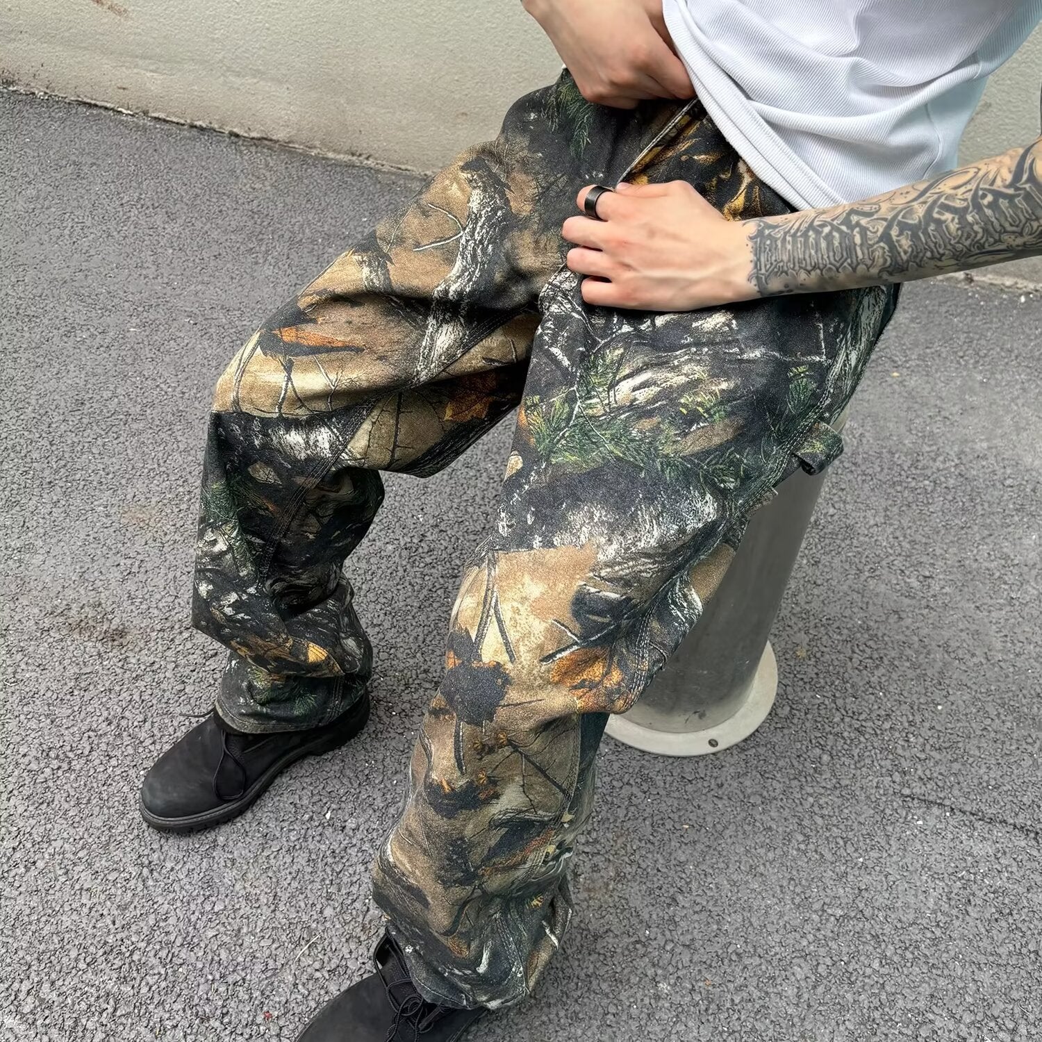 STREETWEAR