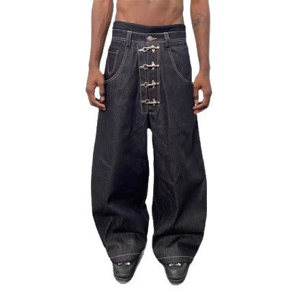 STREETWEAR