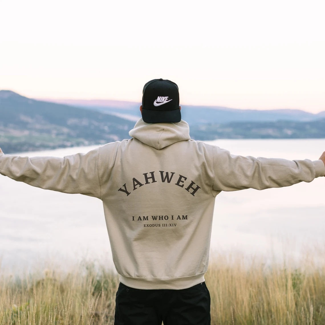 STREETWEAR