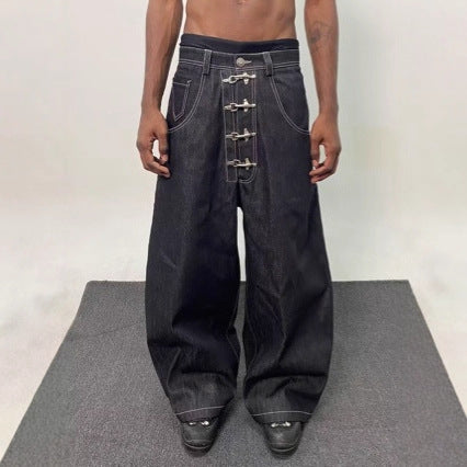 STREETWEAR
